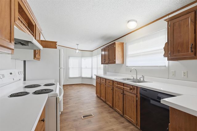 4628 Highland Trail, Joshua, TX 76058