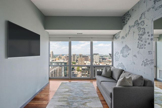 929 Portland Avenue 2501, Minneapolis, MN 55404