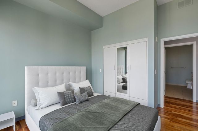 929 Portland Avenue 2501, Minneapolis, MN 55404