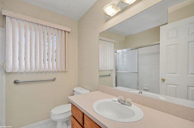 47985 Fox Chase Court, Shelby Twp, MI 48315