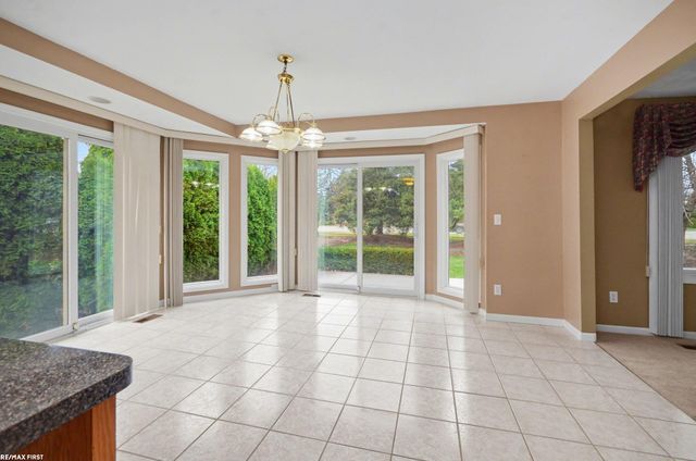 47985 Fox Chase Court, Shelby Twp, MI 48315