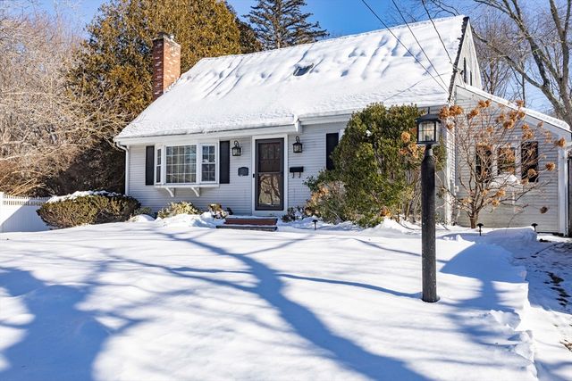 28 Linden Street, Taunton, MA 02780