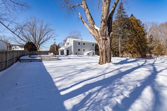 28 Linden Street, Taunton, MA 02780