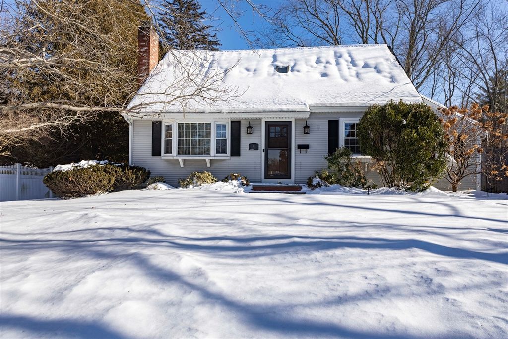 28 Linden Street, Taunton, MA 02780