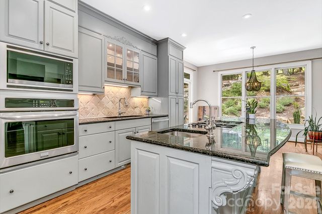 643 Mill Ridge Drive, Mills River, NC 28759