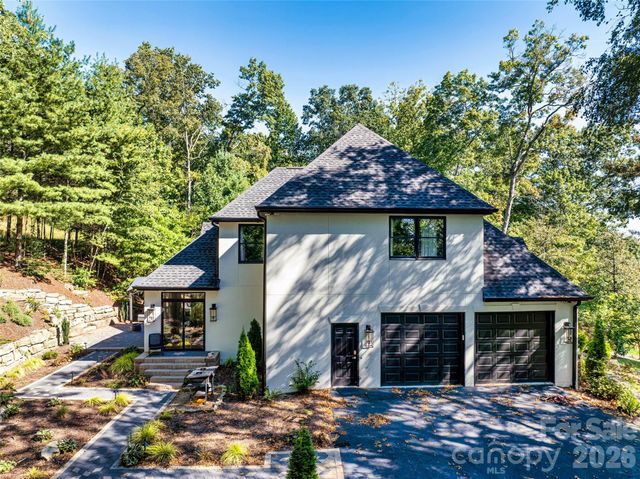 643 Mill Ridge Drive, Mills River, NC 28759
