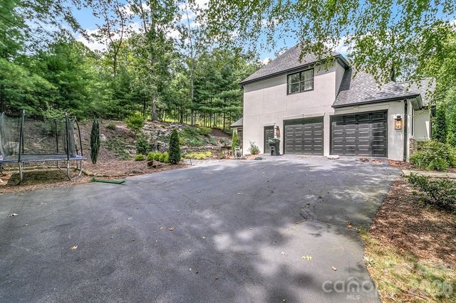 643 Mill Ridge Drive, Mills River, NC 28759
