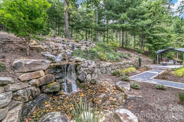 643 Mill Ridge Drive, Mills River, NC 28759
