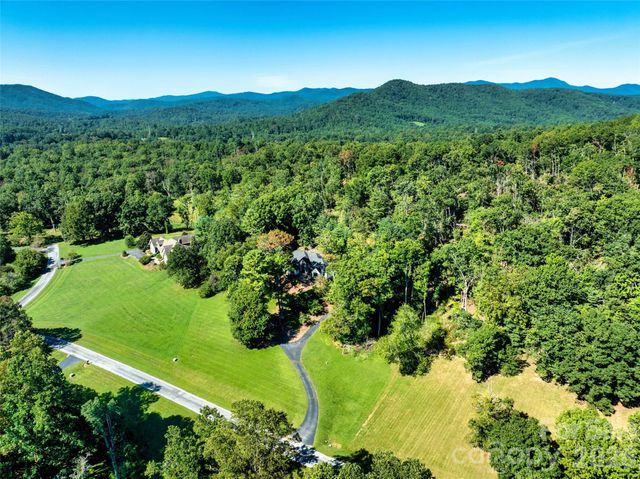 643 Mill Ridge Drive, Mills River, NC 28759