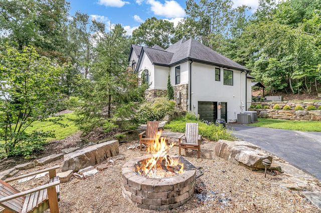 643 Mill Ridge Drive, Mills River, NC 28759