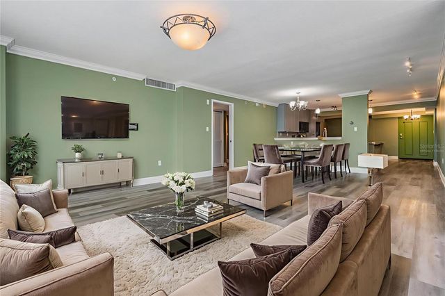 2413 BAYSHORE BOULEVARD 1004, Tampa, FL 33629