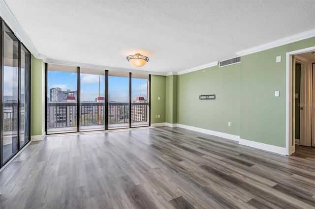 2413 BAYSHORE BOULEVARD 1004, Tampa, FL 33629