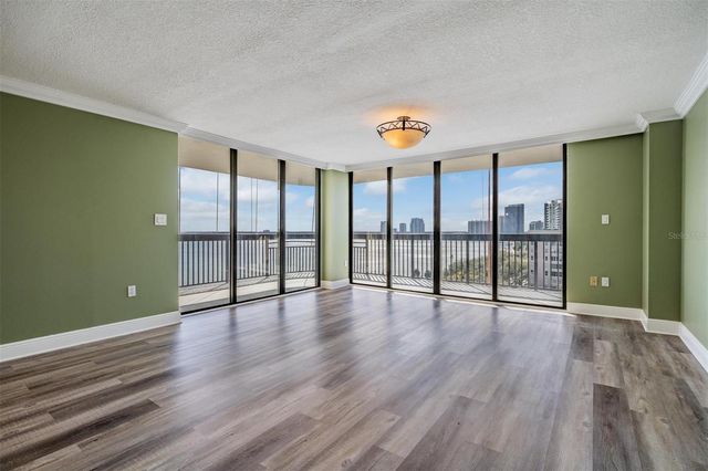 2413 BAYSHORE BOULEVARD 1004, Tampa, FL 33629