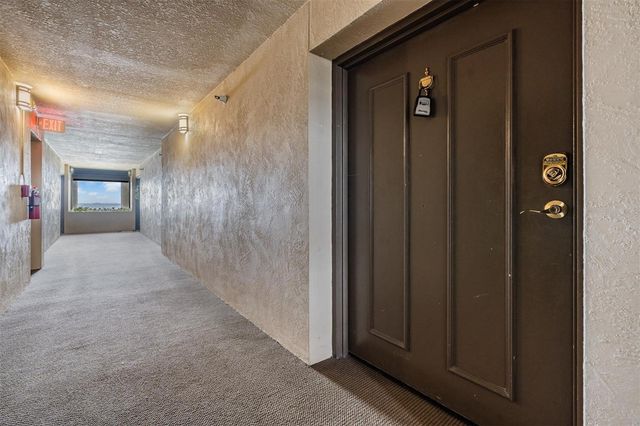 2413 BAYSHORE BOULEVARD 1004, Tampa, FL 33629