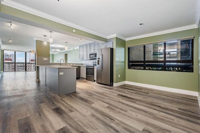 2413 BAYSHORE BOULEVARD 1004, Tampa, FL 33629