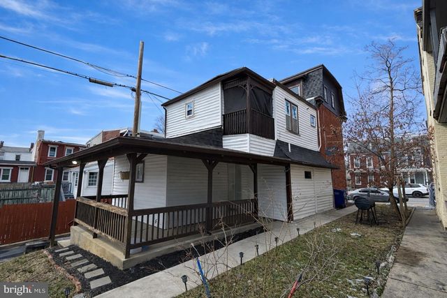 230 N 3RD ST, Columbia, PA 17512