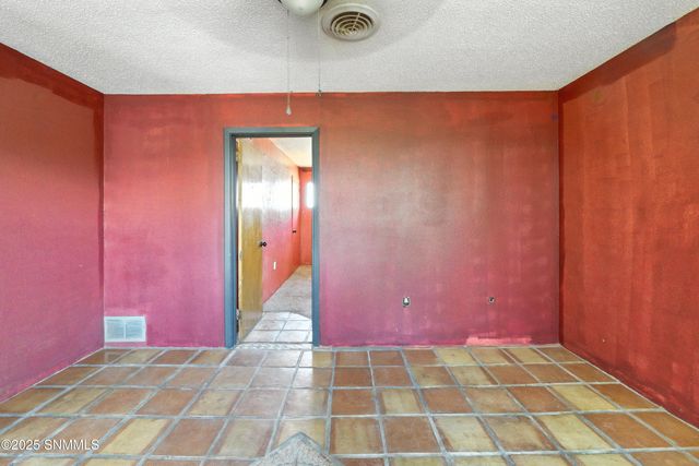 4980 SE Stagecoach Trl, Deming, NM 88030