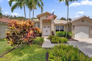 13993 N Cypress Cove Circle, Davie, FL 33325