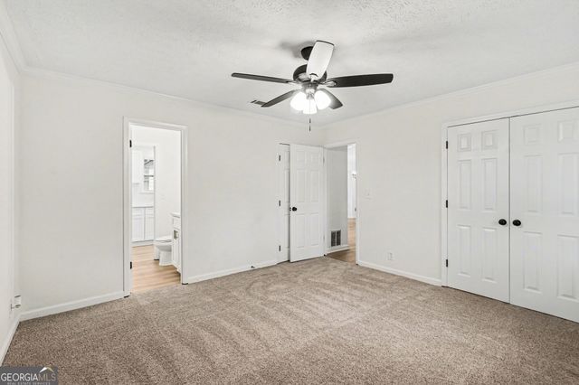 22 BARBERRY Drive, Newnan, GA 30265