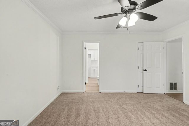 22 BARBERRY Drive, Newnan, GA 30265