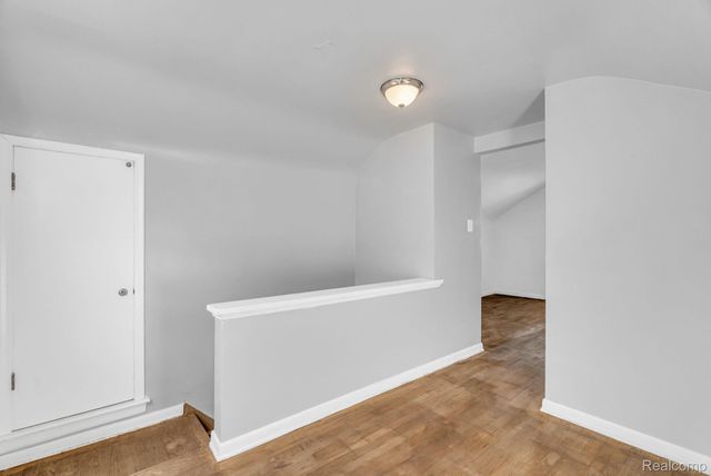 6235 Rosemont Avenue, Detroit, MI 48228