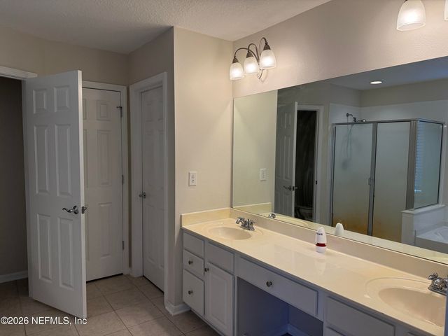 6399 AUTUMN BERRY Circle, Jacksonville, FL 32258