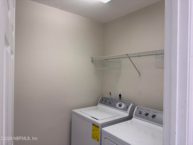 6399 AUTUMN BERRY Circle, Jacksonville, FL 32258