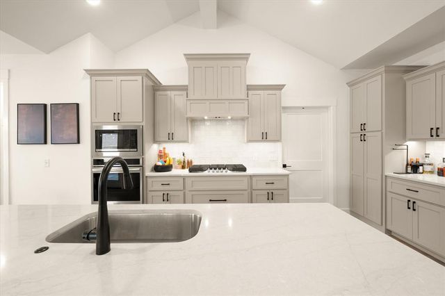 6509 NW 147th Street, Oklahoma City, OK 73142