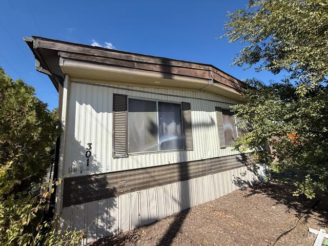301 Jefferson Street, Taft, CA 93268