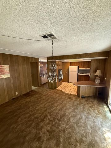 301 Jefferson Street, Taft, CA 93268