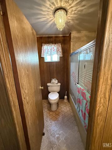 301 Jefferson Street, Taft, CA 93268