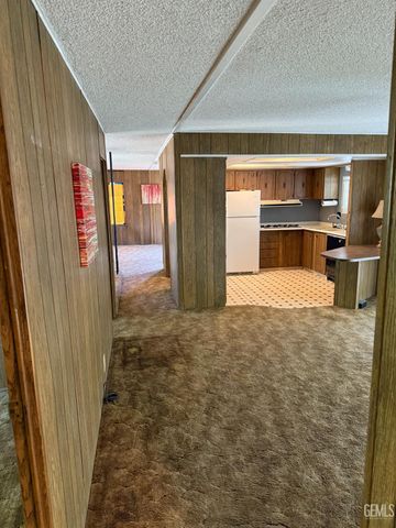 301 Jefferson Street, Taft, CA 93268