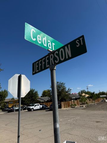 301 Jefferson Street, Taft, CA 93268