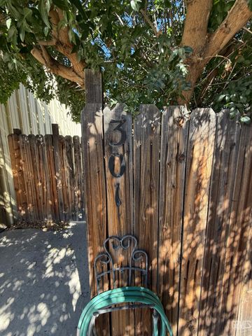 301 Jefferson Street, Taft, CA 93268