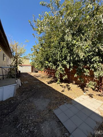 301 Jefferson Street, Taft, CA 93268
