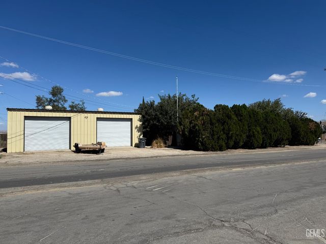 301 Jefferson Street, Taft, CA 93268