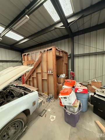 301 Jefferson Street, Taft, CA 93268