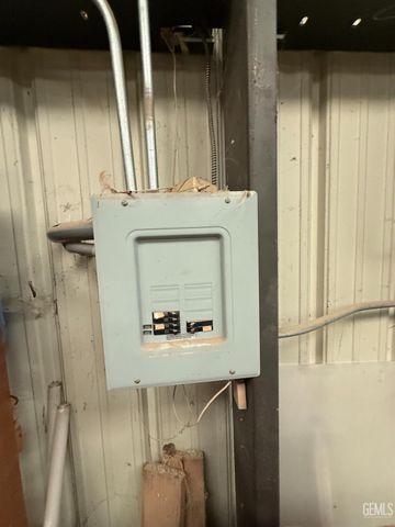 301 Jefferson Street, Taft, CA 93268