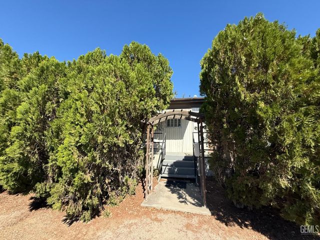 301 Jefferson Street, Taft, CA 93268