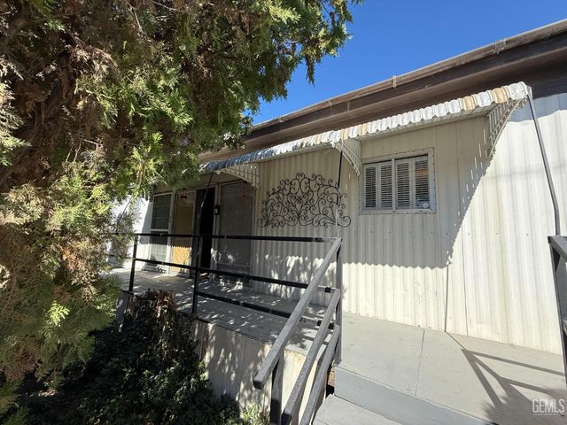 301 Jefferson Street, Taft, CA 93268