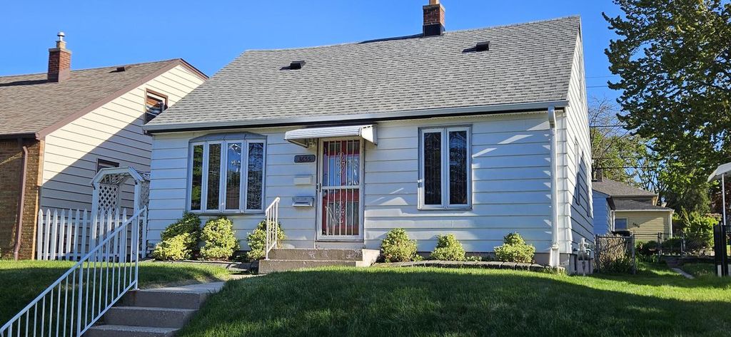 3655 Lunham AVENUE, Cudahy, WI 53110