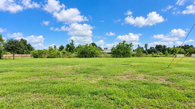 5707 5739, Cleveland, TX 77327