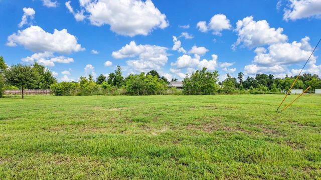5707 5739, Cleveland, TX 77327