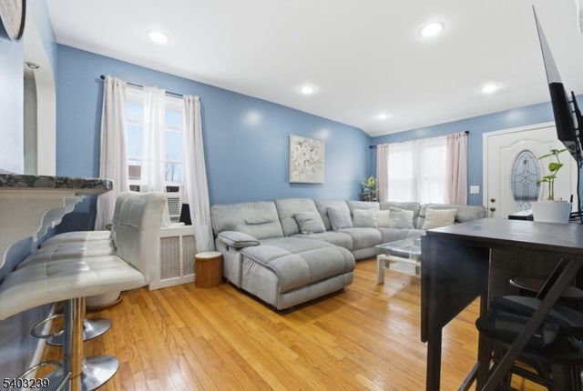 64 John Ryle Ave, Haledon Boro, NJ 07508