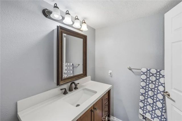985 Hogan Avenue, Banning, CA 92220