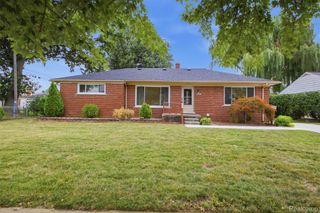 6326 Lathers Street, Garden City, MI 48135