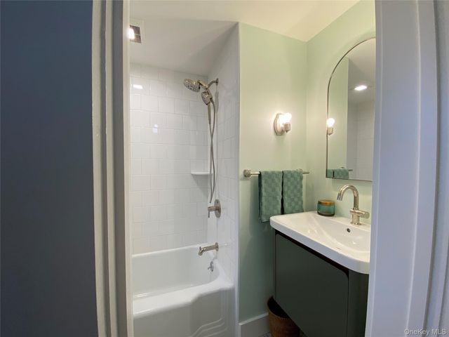 81 Elysian Avenue, Nyack, NY 10960