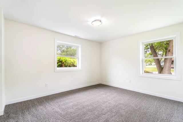 830 W 39th Avenue, Gary, IN 46408