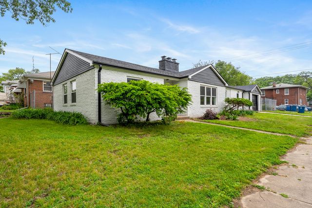 830 W 39th Avenue, Gary, IN 46408