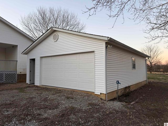 732 Brown Road, Boaz, KY 42027